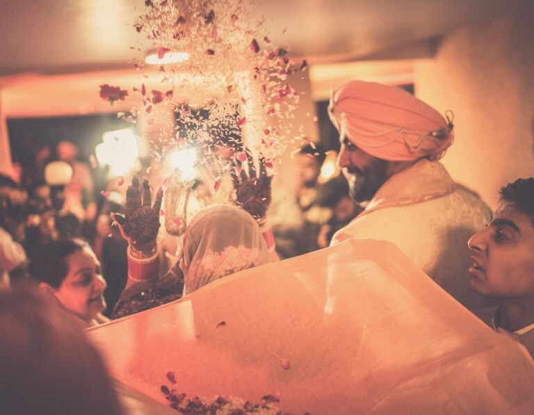 vidai-emotional-moment-sargun-kanwar-02