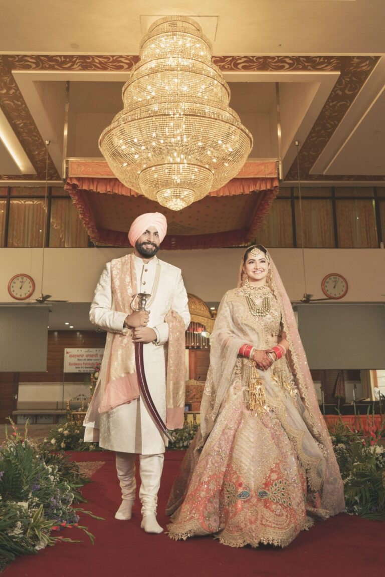 wedding-couple-portrait-sikh-wedding-02 Sikh wedding couple portrait Sargun Kanwar Chandigarh Traditional Sikh wedding attire couple photography Romantic couple shot Anand Karaj wedding Chandigarh