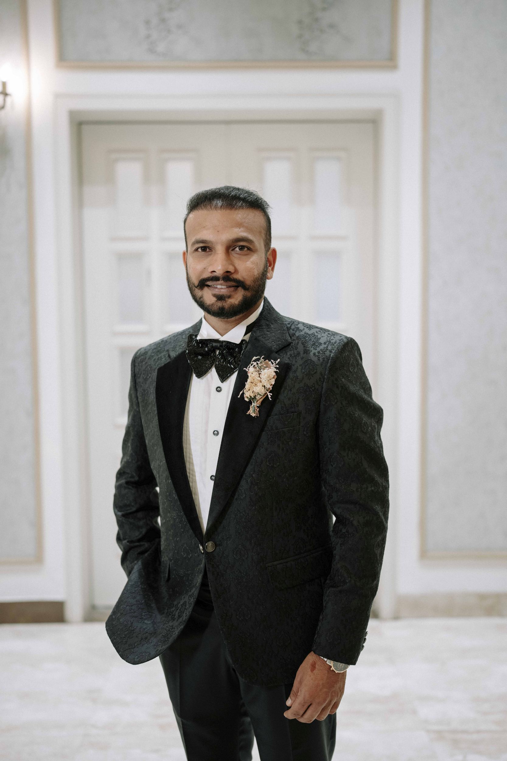 Portrait picture of groom showcase at weddings
