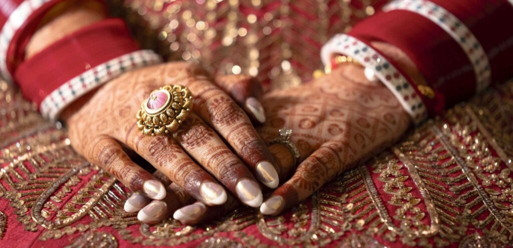 Mehendi on the brides hands